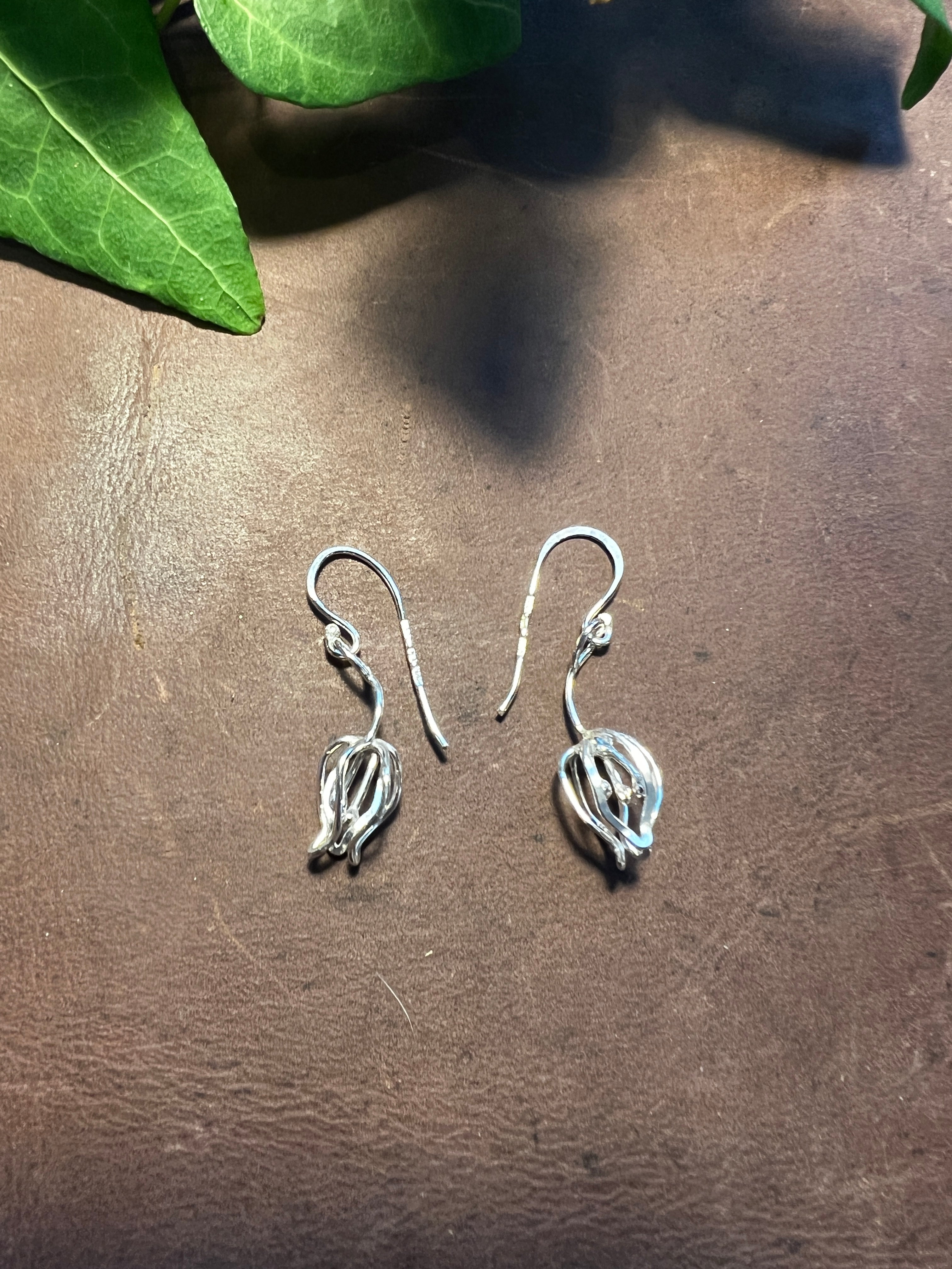 April Birth Flower Earrings